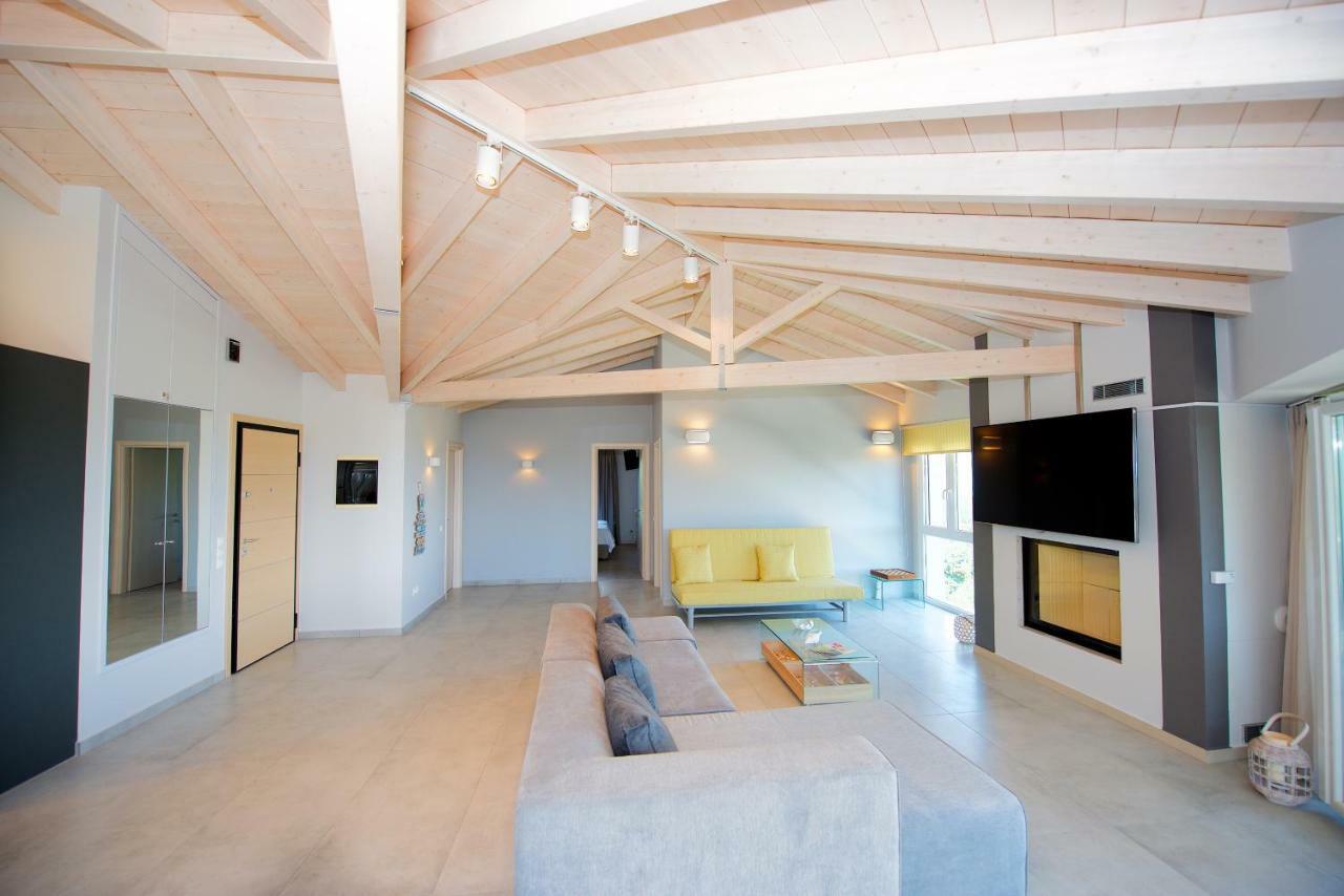 דירות Evropouloi Fedra' House מראה חיצוני תמונה